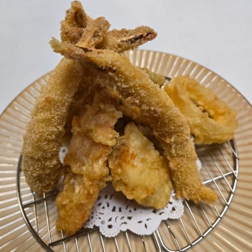 Combo Tempura Dinner.
