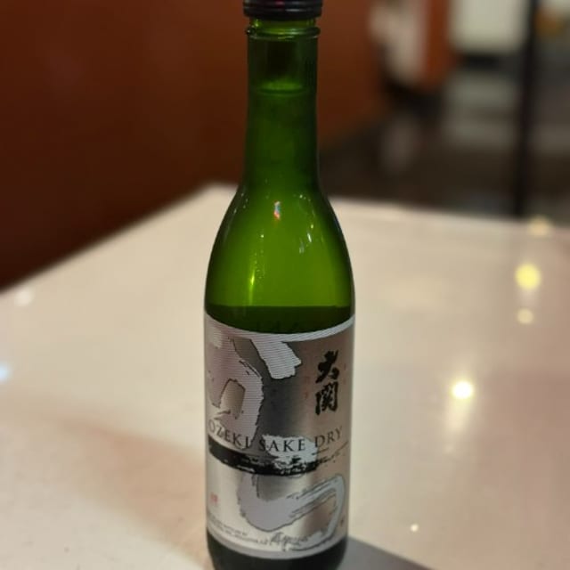 Ozeki Dry (dry-light).