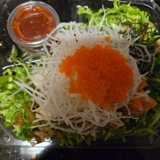 Sashimi Salad Dinner